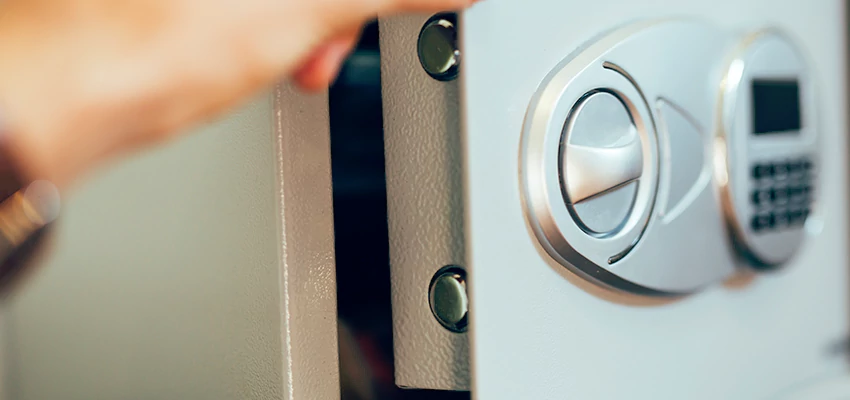 Fingerprint Safe Openers in Good Hope, CA